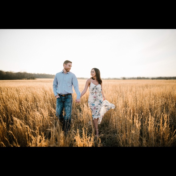 Welcome to my closet! - Picture 3 of 6